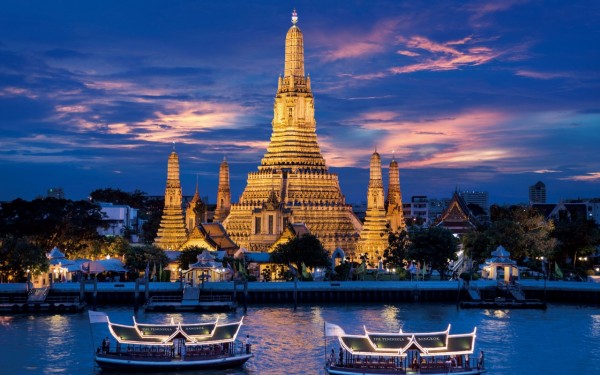 Night view of the Temple of Dawn Bangkok Thailand