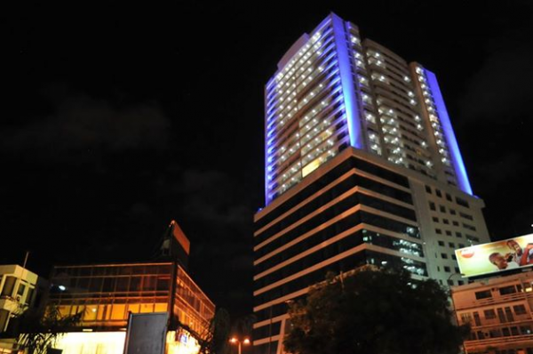 Uhuru Heights by night